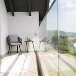 Flow House&garden Вилла Бадачоньтомай